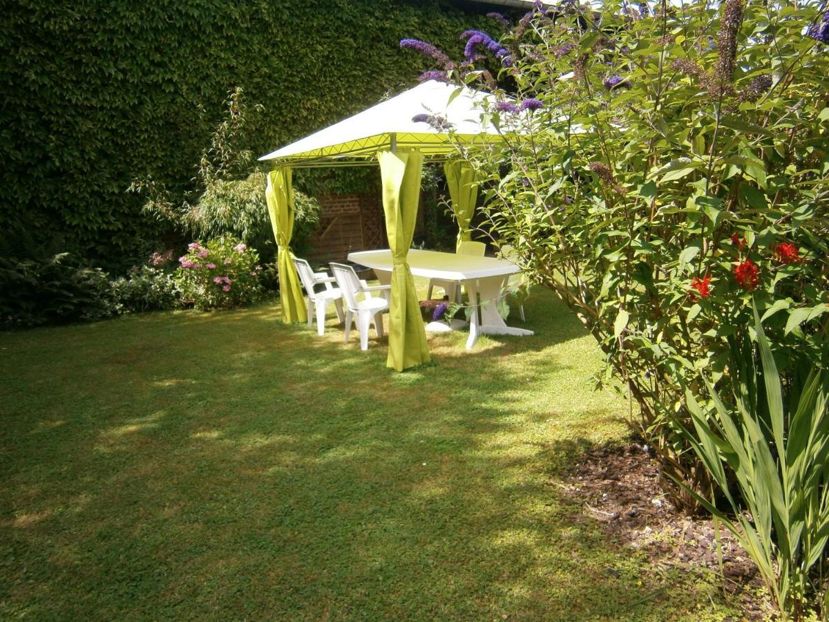 Miraumont Aux Sources De L'Ancre Bed & Breakfast エクステリア 写真